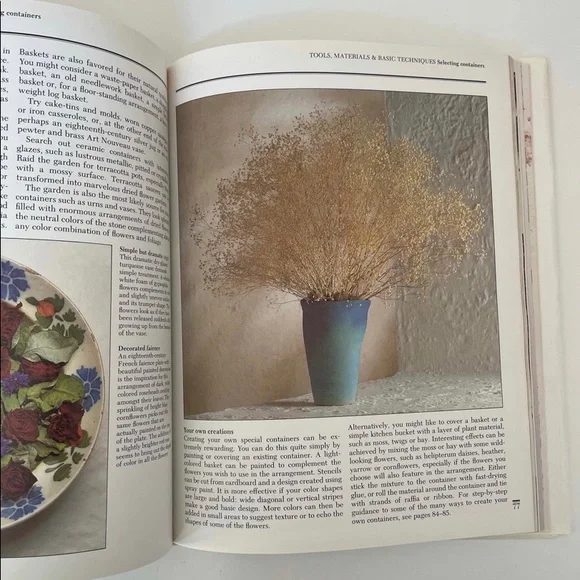 Vintage 80s Dried Flowers Floral Book DIY - Picture 2 of 9